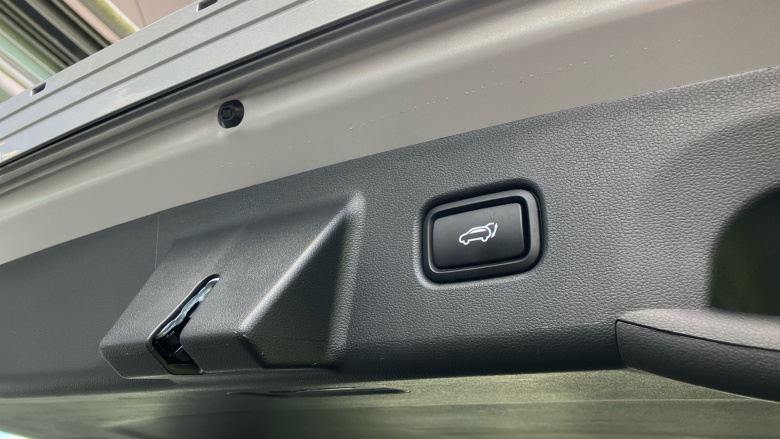 Hyundai TUCSON 1.6T Premium 5dr Petrol Estate